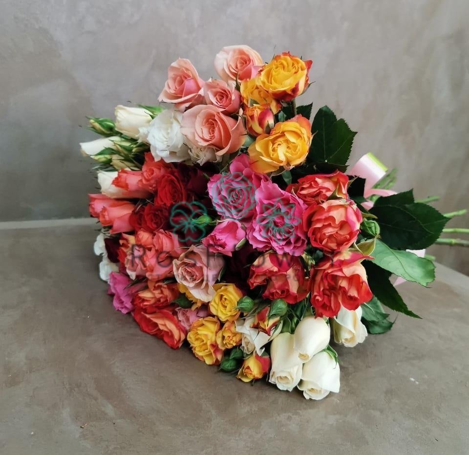 Букет цветов из: Розы в Суздали