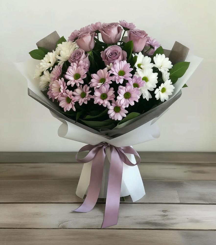 Букет цветов из: Хризантемы и Розы в Суздали