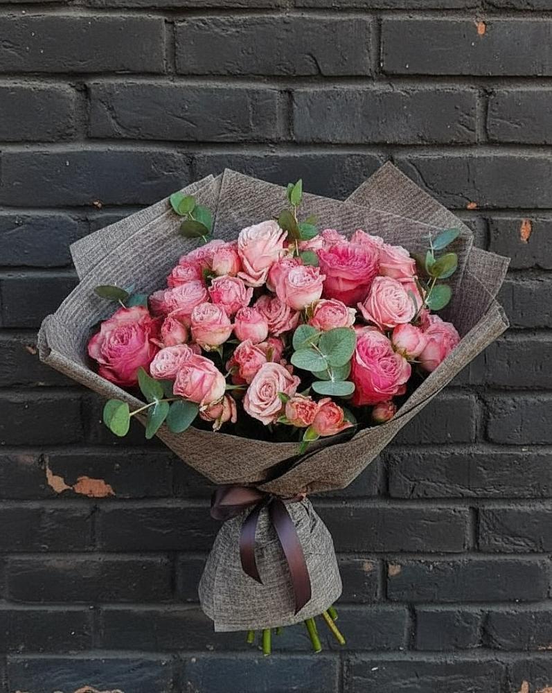 Букет цветов из: Розы в Суздали