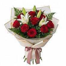 Букет цветов из:  Лилии и Розы в Суздали