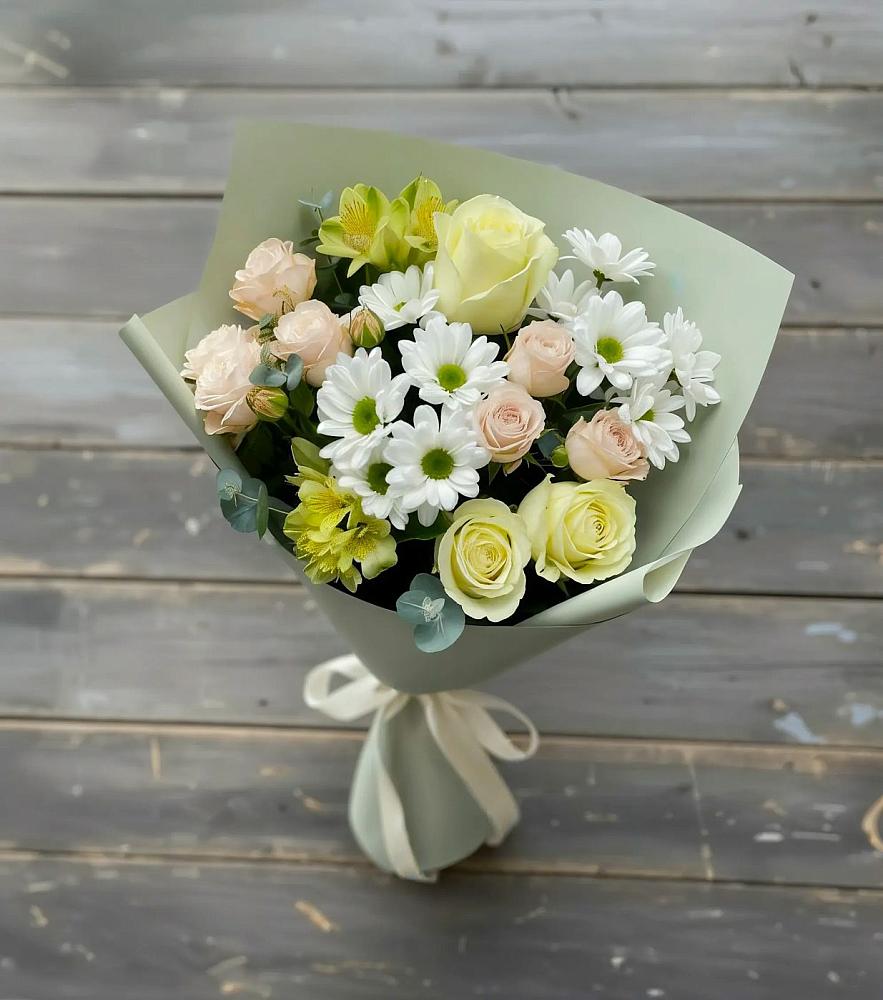 Букет цветов из: Альстромерии, Розы и Хризантемы в Суздали