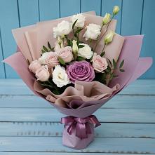 Букет цветов из:  Розы и Лизиантусы в Суздали