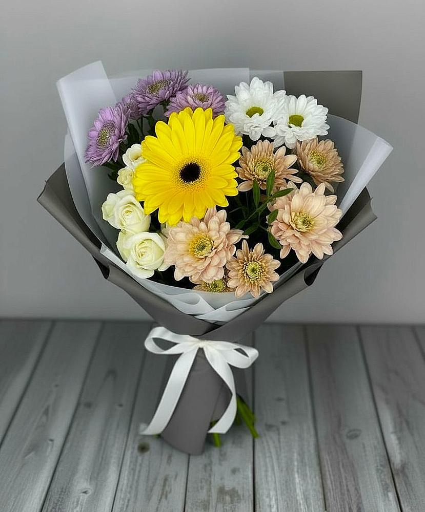 Букет цветов из: Розы, Герберы и Хризантемы в Суздали