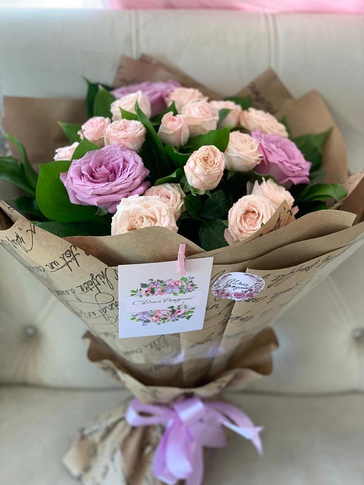 Букет цветов из: Розы в Суздали