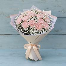 Букет цветов из:  Гвоздики в Суздали