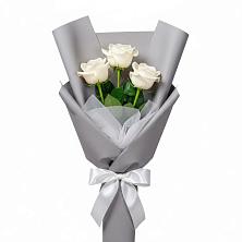 Букет 3 белые розы в Суздали