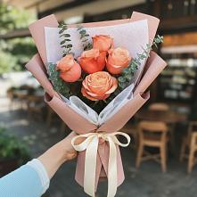 Букет цветов из:  Розы в Суздали