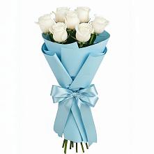 Букет 7 белых роз Проуд в Суздали