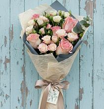 Букет цветов из:  Розы в Суздали