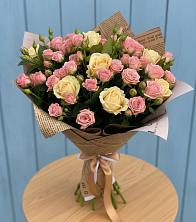 Букет цветов из:  Розы в Суздали