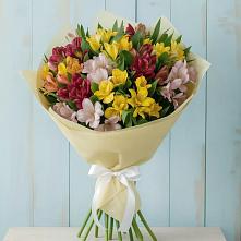 Букет цветов из:  Альстромерии в Суздали