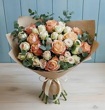 Букет цветов из:  Альстромерии и Розы #REPLACE_PRED# Суздали